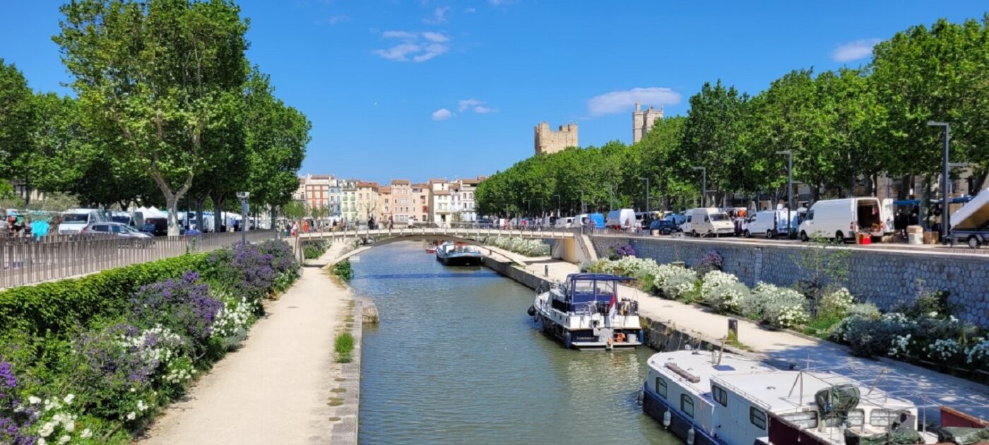 Coeur de ville un jour de marché